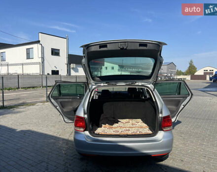 Серый Фольксваген Гольф, объемом двигателя 1.9 л и пробегом 280 тыс. км за 5500 $, фото 28 на Automoto.ua