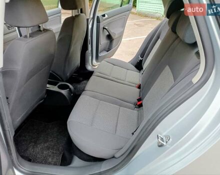 Серый Фольксваген Гольф, объемом двигателя 1.6 л и пробегом 210 тыс. км за 6699 $, фото 33 на Automoto.ua