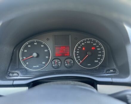 Сірий Фольксваген Гольф, об'ємом двигуна 1.6 л та пробігом 202 тис. км за 5800 $, фото 15 на Automoto.ua