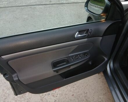 Фольксваген Гольф 2008 в Днепре (Днепропетровске) на Automoto.ua Серый Фольксваген Гольф, объемом двигателя 0 л и пробегом 192 тыс. км за 7800 $, фото 10 на Automoto.ua