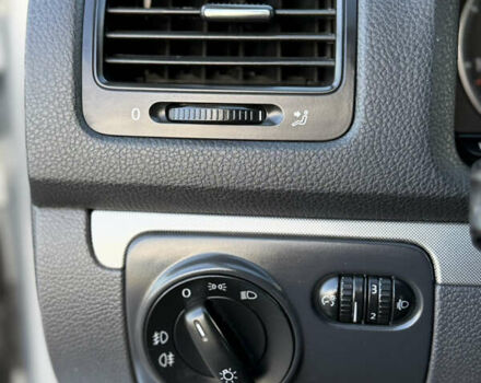 Сірий Фольксваген Гольф, об'ємом двигуна 1.4 л та пробігом 206 тис. км за 6900 $, фото 76 на Automoto.ua