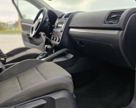 Серый Фольксваген Гольф, объемом двигателя 0 л и пробегом 217 тыс. км за 7500 $, фото 53 на Automoto.ua