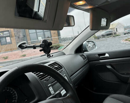 Серый Фольксваген Гольф, объемом двигателя 1.9 л и пробегом 321 тыс. км за 6100 $, фото 12 на Automoto.ua