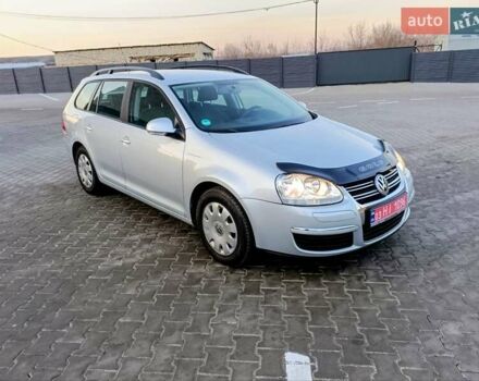 Серый Фольксваген Гольф, объемом двигателя 1.6 л и пробегом 210 тыс. км за 6450 $, фото 12 на Automoto.ua