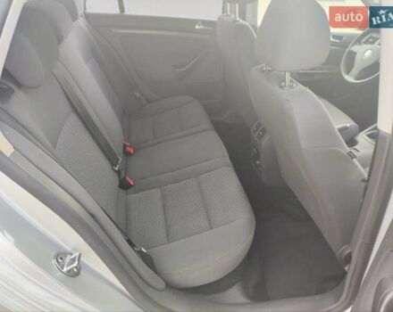 Серый Фольксваген Гольф, объемом двигателя 1.6 л и пробегом 198 тыс. км за 5000 $, фото 18 на Automoto.ua