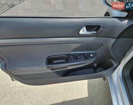 Серый Фольксваген Гольф, объемом двигателя 1.9 л и пробегом 307 тыс. км за 6200 $, фото 8 на Automoto.ua