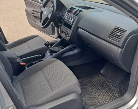 Сірий Фольксваген Гольф, об'ємом двигуна 1.6 л та пробігом 199 тис. км за 5900 $, фото 9 на Automoto.ua