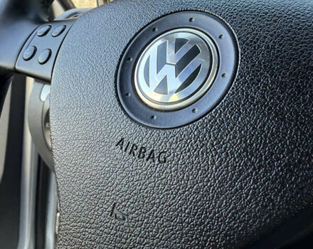 Сірий Фольксваген Гольф, об'ємом двигуна 1.4 л та пробігом 206 тис. км за 6900 $, фото 73 на Automoto.ua