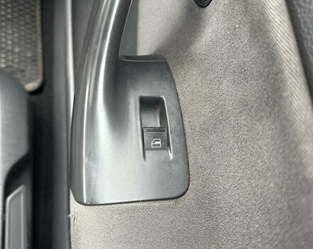 Сірий Фольксваген Гольф, об'ємом двигуна 1.6 л та пробігом 227 тис. км за 6000 $, фото 36 на Automoto.ua