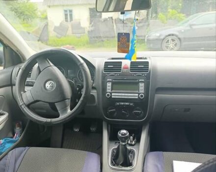 Серый Фольксваген Гольф, объемом двигателя 1.9 л и пробегом 271 тыс. км за 6000 $, фото 6 на Automoto.ua