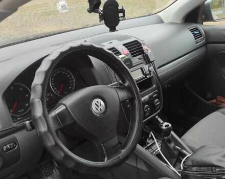 Серый Фольксваген Гольф, объемом двигателя 1.9 л и пробегом 364 тыс. км за 5100 $, фото 6 на Automoto.ua