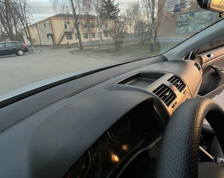 Серый Фольксваген Гольф, объемом двигателя 1.9 л и пробегом 287 тыс. км за 7800 $, фото 31 на Automoto.ua