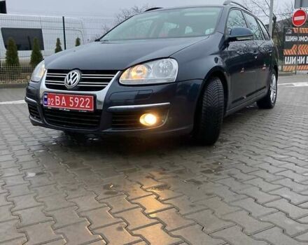 Серый Фольксваген Гольф, объемом двигателя 1.6 л и пробегом 266 тыс. км за 6899 $, фото 18 на Automoto.ua