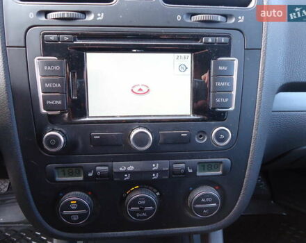 Серый Фольксваген Гольф, объемом двигателя 1.9 л и пробегом 290 тыс. км за 5600 $, фото 30 на Automoto.ua