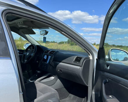 Серый Фольксваген Гольф, объемом двигателя 1.6 л и пробегом 220 тыс. км за 7300 $, фото 59 на Automoto.ua