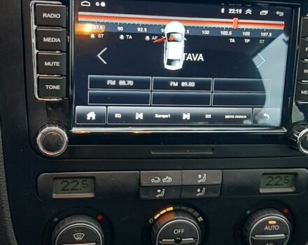 Серый Фольксваген Гольф, объемом двигателя 1.6 л и пробегом 243 тыс. км за 6900 $, фото 19 на Automoto.ua