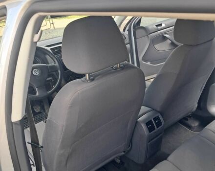 Сірий Фольксваген Гольф, об'ємом двигуна 1.6 л та пробігом 199 тис. км за 5900 $, фото 17 на Automoto.ua