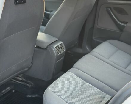 Серый Фольксваген Гольф, объемом двигателя 1.9 л и пробегом 386 тыс. км за 2600 $, фото 3 на Automoto.ua