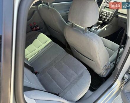 Сірий Фольксваген Гольф, об'ємом двигуна 2 л та пробігом 400 тис. км за 5814 $, фото 17 на Automoto.ua