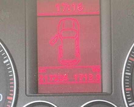 Сірий Фольксваген Гольф, об'ємом двигуна 1.39 л та пробігом 217 тис. км за 7600 $, фото 4 на Automoto.ua