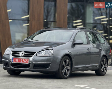 Сірий Фольксваген Гольф, об'ємом двигуна 1.6 л та пробігом 202 тис. км за 6350 $, фото 1 на Automoto.ua