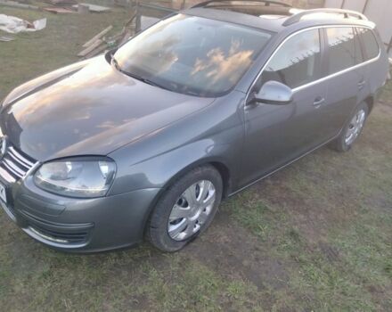 Серый Фольксваген Гольф, объемом двигателя 1.4 л и пробегом 255 тыс. км за 5400 $, фото 6 на Automoto.ua