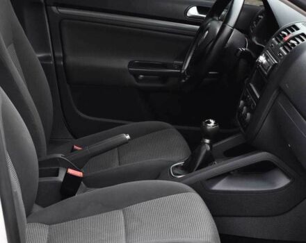 Сірий Фольксваген Гольф, об'ємом двигуна 1.6 л та пробігом 265 тис. км за 5950 $, фото 14 на Automoto.ua