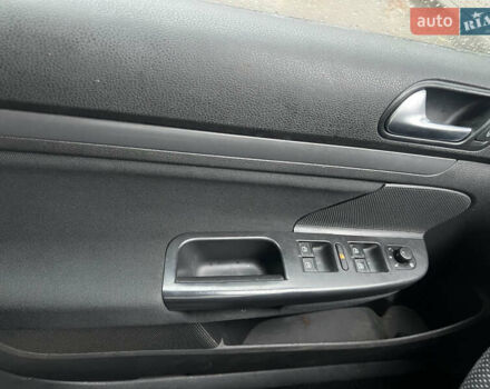 Серый Фольксваген Гольф, объемом двигателя 1.9 л и пробегом 351 тыс. км за 6000 $, фото 11 на Automoto.ua