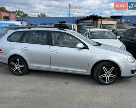 Серый Фольксваген Гольф, объемом двигателя 1.6 л и пробегом 207 тыс. км за 6700 $, фото 1 на Automoto.ua