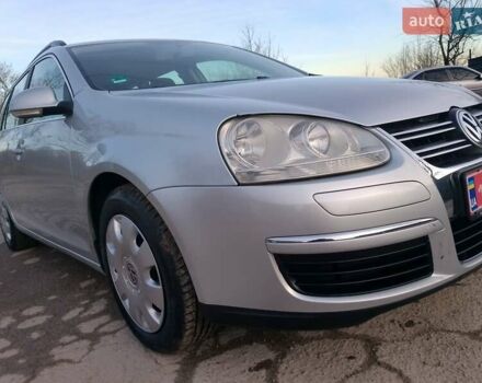 Серый Фольксваген Гольф, объемом двигателя 1.6 л и пробегом 202 тыс. км за 6000 $, фото 12 на Automoto.ua