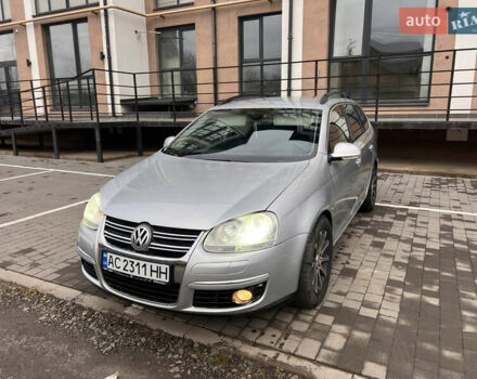 Серый Фольксваген Гольф, объемом двигателя 2 л и пробегом 230 тыс. км за 6200 $, фото 2 на Automoto.ua