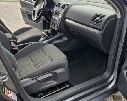 Серый Фольксваген Гольф, объемом двигателя 0 л и пробегом 217 тыс. км за 7500 $, фото 46 на Automoto.ua