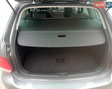 Серый Фольксваген Гольф, объемом двигателя 1.4 л и пробегом 196 тыс. км за 5650 $, фото 6 на Automoto.ua