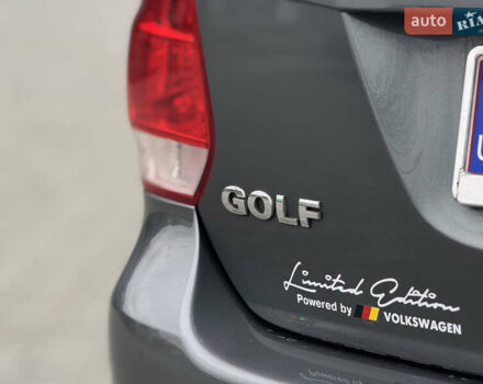 Серый Фольксваген Гольф, объемом двигателя 1.6 л и пробегом 202 тыс. км за 6350 $, фото 12 на Automoto.ua