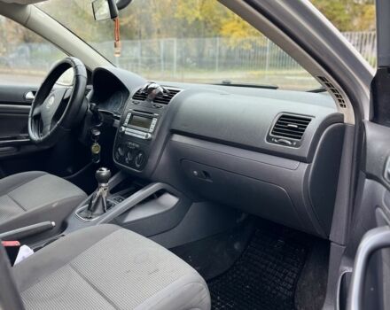 Серый Фольксваген Гольф, объемом двигателя 1.9 л и пробегом 340 тыс. км за 3450 $, фото 5 на Automoto.ua