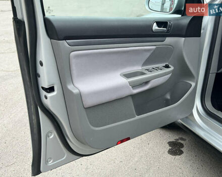 Серый Фольксваген Гольф, объемом двигателя 0 л и пробегом 236 тыс. км за 5800 $, фото 20 на Automoto.ua