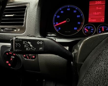 Серый Фольксваген Гольф, объемом двигателя 1.4 л и пробегом 217 тыс. км за 5800 $, фото 15 на Automoto.ua