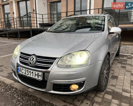 Серый Фольксваген Гольф, объемом двигателя 2 л и пробегом 230 тыс. км за 6200 $, фото 1 на Automoto.ua