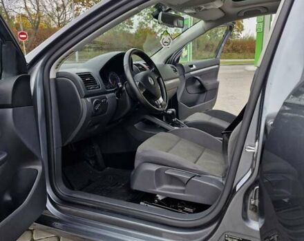 Серый Фольксваген Гольф, объемом двигателя 0 л и пробегом 217 тыс. км за 7500 $, фото 29 на Automoto.ua