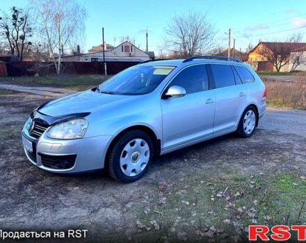 Серый Фольксваген Гольф, объемом двигателя 1.4 л и пробегом 241 тыс. км за 6400 $, фото 1 на Automoto.ua