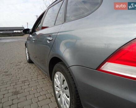 Серый Фольксваген Гольф, объемом двигателя 1.9 л и пробегом 290 тыс. км за 5600 $, фото 8 на Automoto.ua