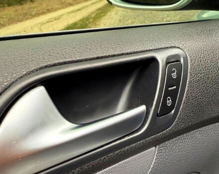 Серый Фольксваген Гольф, объемом двигателя 1.4 л и пробегом 211 тыс. км за 5300 $, фото 12 на Automoto.ua