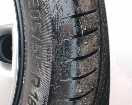 Серый Фольксваген Гольф, объемом двигателя 1.6 л и пробегом 202 тыс. км за 6000 $, фото 33 на Automoto.ua