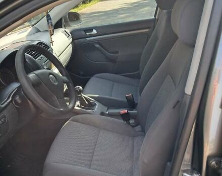 Серый Фольксваген Гольф, объемом двигателя 1.9 л и пробегом 335 тыс. км за 5700 $, фото 3 на Automoto.ua