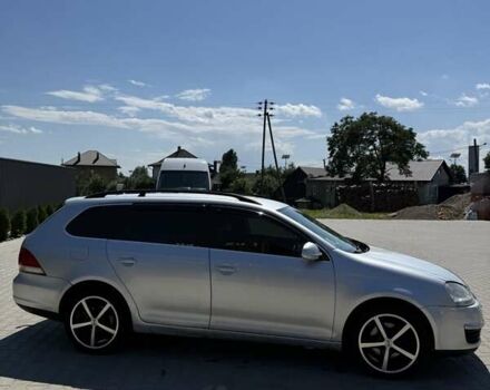 Сірий Фольксваген Гольф, об'ємом двигуна 2 л та пробігом 400 тис. км за 5814 $, фото 4 на Automoto.ua