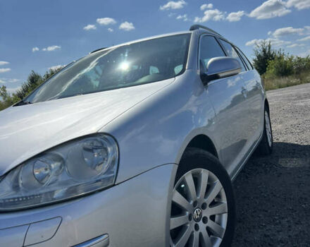 Серый Фольксваген Гольф, объемом двигателя 1.6 л и пробегом 220 тыс. км за 7300 $, фото 64 на Automoto.ua