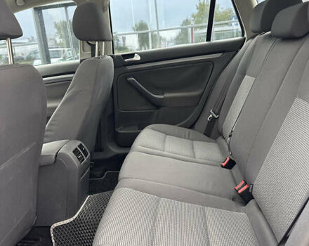 Сірий Фольксваген Гольф, об'ємом двигуна 1.6 л та пробігом 227 тис. км за 6000 $, фото 19 на Automoto.ua