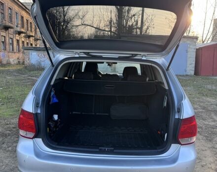 Серый Фольксваген Гольф, объемом двигателя 1.4 л и пробегом 241 тыс. км за 6400 $, фото 4 на Automoto.ua