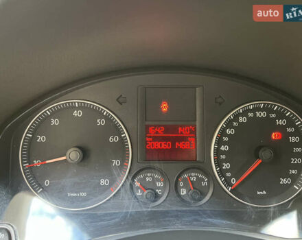 Серый Фольксваген Гольф, объемом двигателя 1.6 л и пробегом 207 тыс. км за 6700 $, фото 14 на Automoto.ua