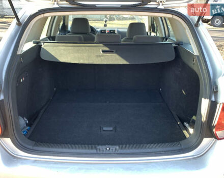 Серый Фольксваген Гольф, объемом двигателя 1.9 л и пробегом 257 тыс. км за 4276 $, фото 3 на Automoto.ua